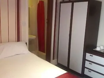 South Crest Hotel Blackpool Guest house