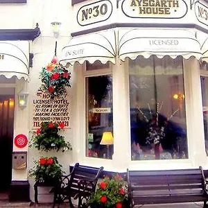 3* Hotel Aysgarth House